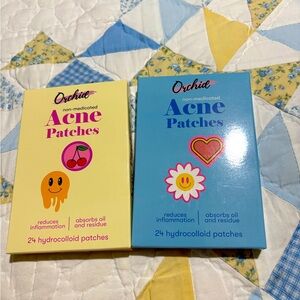 chic Acne Patches - Vibrant Yellow and Soothing Blue